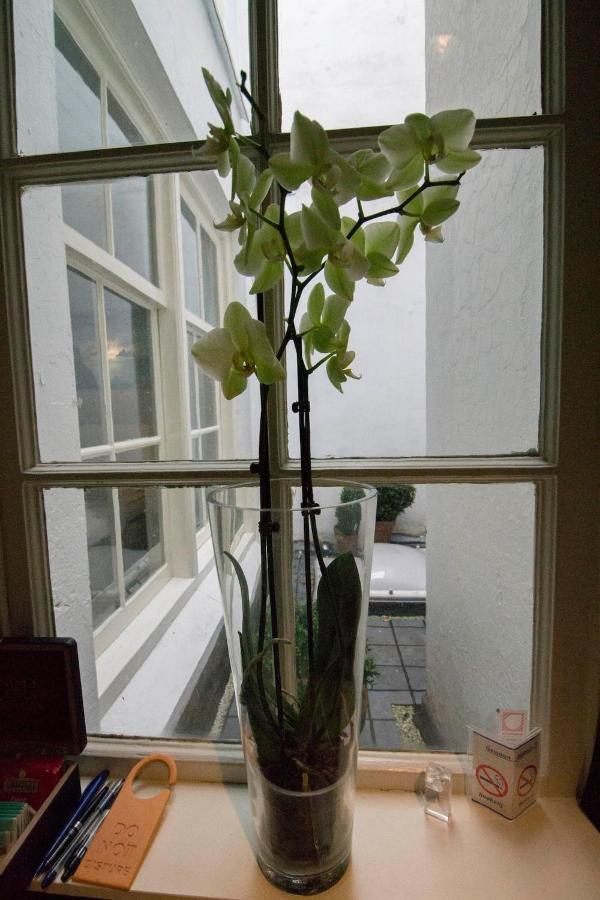 City-Centre Cozy And Comfortable Apartment Amsterdam Bagian luar foto